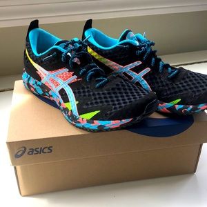 ASICS Gel Noosa Tri 12 in Black/Aquarium